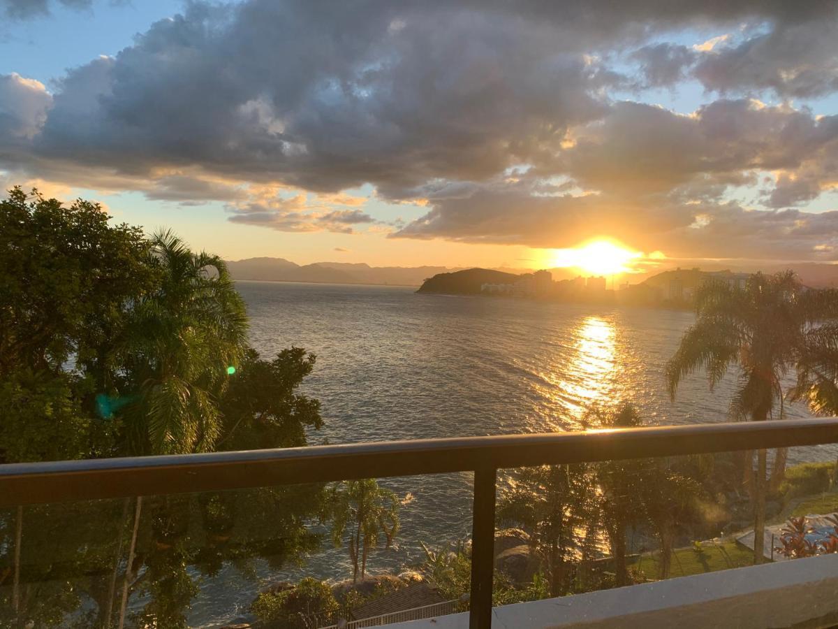 Lindo Duplex Pe Na Areia Com Praia Privativa Caraguatatuba Exteriör bild